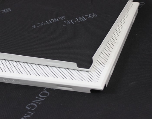 Alluminio/clip bianchi perforati o normali di GI in mattonelle del soffitto con il bordo smussato