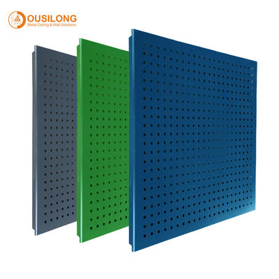 Pannelli per soffitti perforato del metallo clip di alluminio quadrata 600 x 600 in mattonelle del soffitto