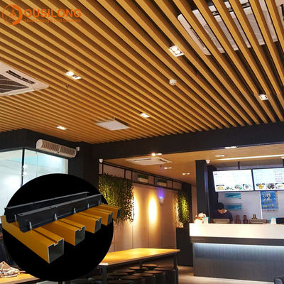 Pannello per soffitto lineare in metallo a tubo quadrato falso nero, sistema a soffitto in metallo sospeso