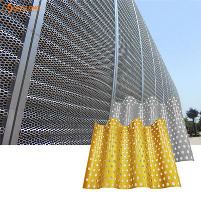 La resistenza agli'agenti atmosferici ha ondulato le mattonelle architettoniche di alluminio del metallo dei pannelli di parete per costruzione commerciale