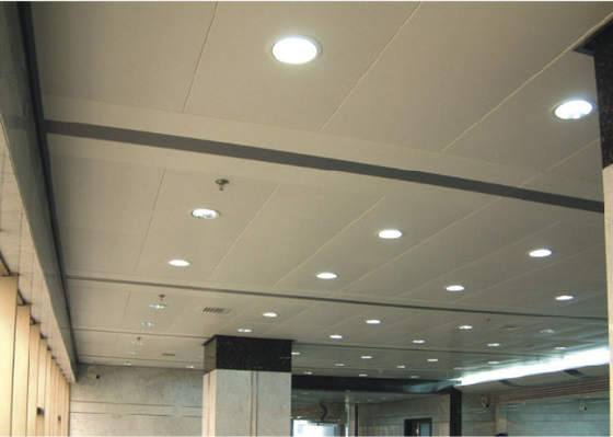 Decorazione delle mattonelle acustiche del soffitto, clip in mattonelle del controsoffitto