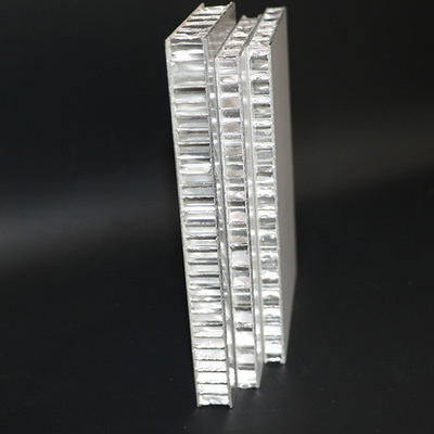 pannello di alluminio del favo di spessore di 20mm, parete divisoria del panino del centro del metallo di 10mm