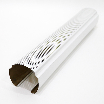 Soffitto di alluminio del deflettore di goccia rotonda perforata del tubo per colore di bianco dell'aeroporto