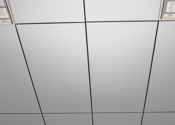 La griglia aperta dell'alluminio si è trovata nelle mattonelle del controsoffitto di Deco/pannelli per soffitti concentrare commerciali