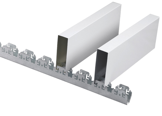Striscia falsa sospesa di alluminio della plancia del metallo, fabbrica professionale per il soffitto lineare di alluminio della striscia