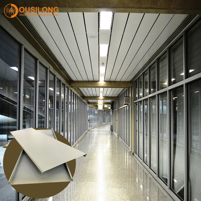 Il soffitto sospeso decorativo impermeabile C del metallo ha modellato/pannello per soffitti del metallo striscia di rettangolo