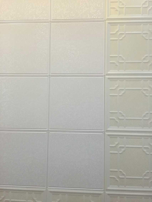 Pannelli per soffitti artistici della casa della lega di alluminio con il modello di fiore